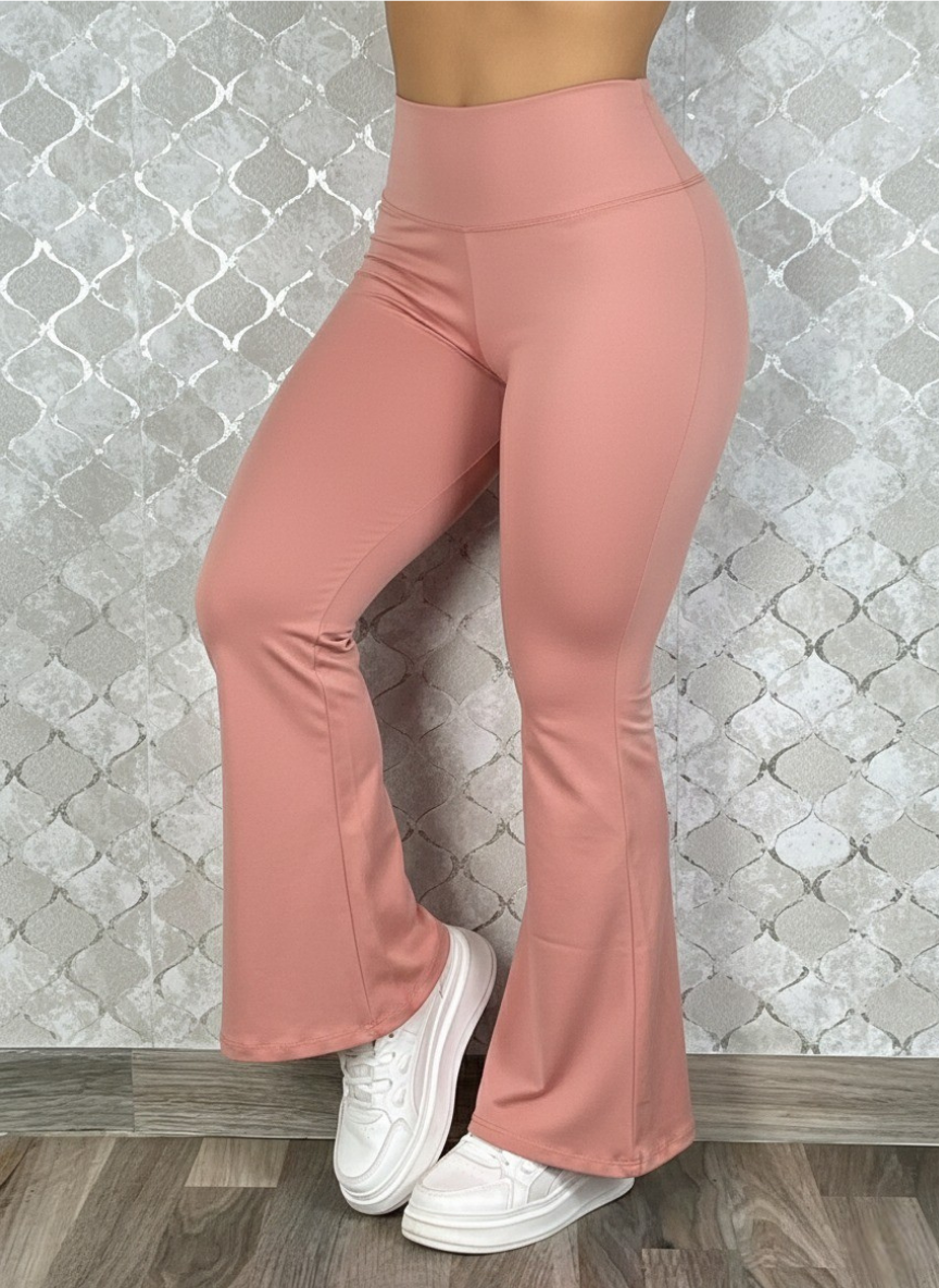 LEGGING MOLDEADORA BOCA DE CAMPANA REALZA TU FIGURA SIN RENUNCIAR A LA COMODIDAD. 🎁 REGALO GRATÍS INCLUIDO